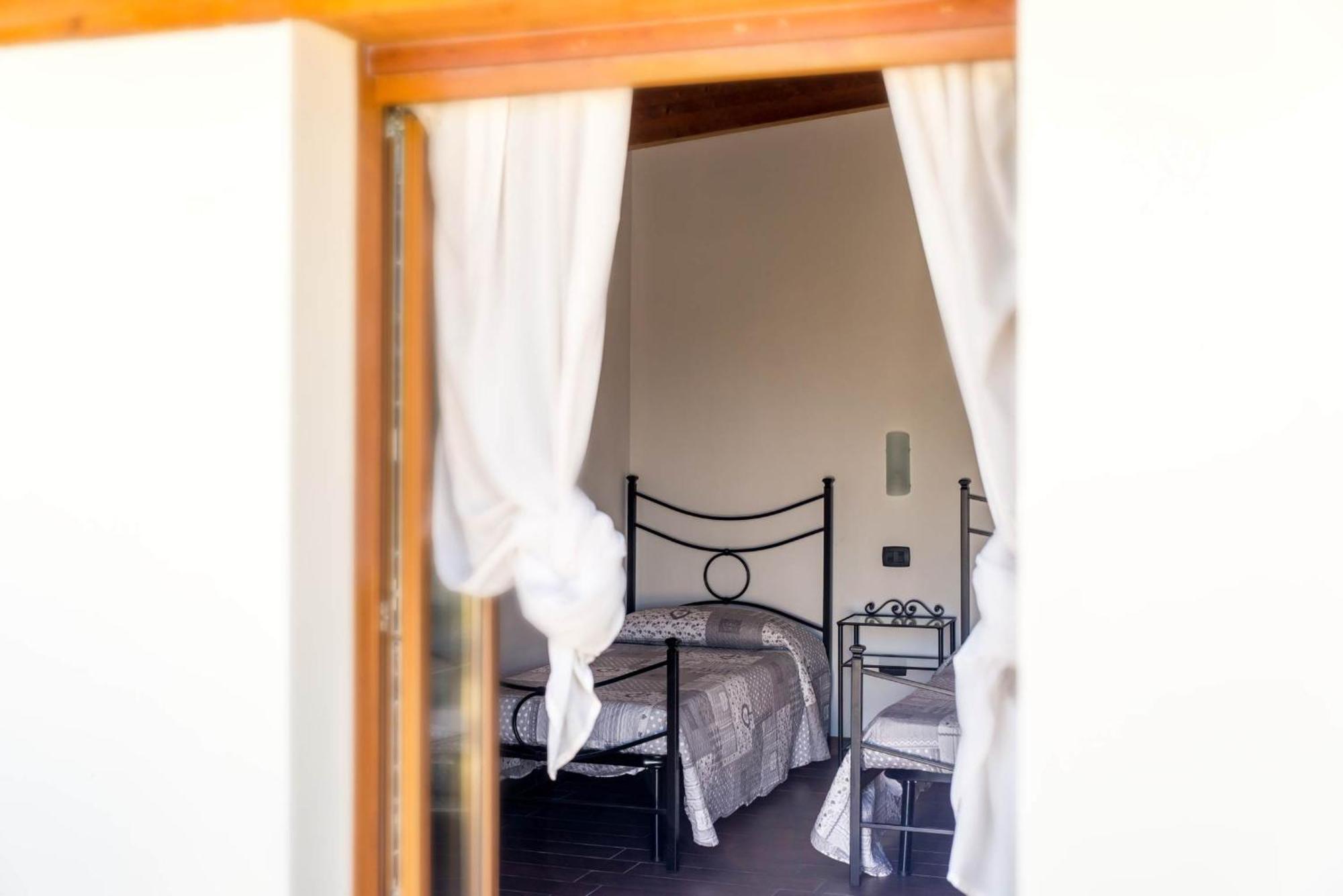 Affittacamere La Palazzina Cavalcaselle Zimmer foto